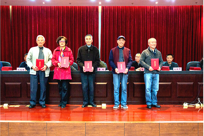 市一院退休职工唐贞获评全市“十佳正能量先锋标兵”