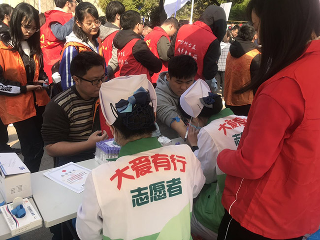 市一院青年志愿者16年坚守“点燃生命的希望”