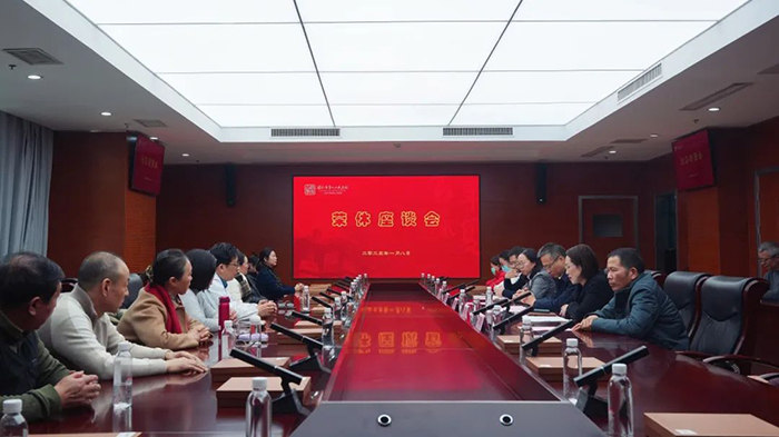 保持热爱，奔赴下一场山海
